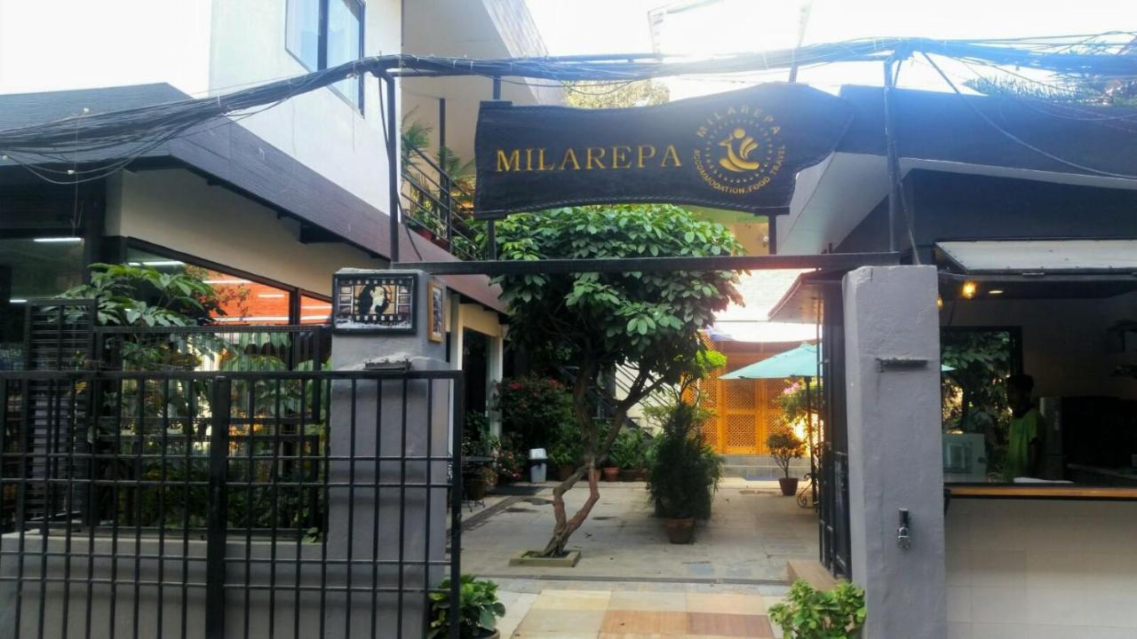 Hostel Milarepa Kathmandu Esterno foto